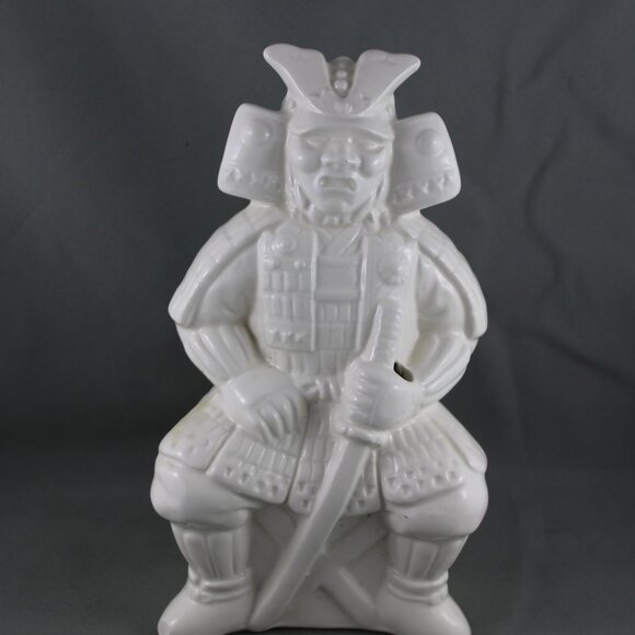 Vintage Benihana Mug - Seated Samuria by Okinawa Gardens - Ceramic Mug - Picture 5 of 10